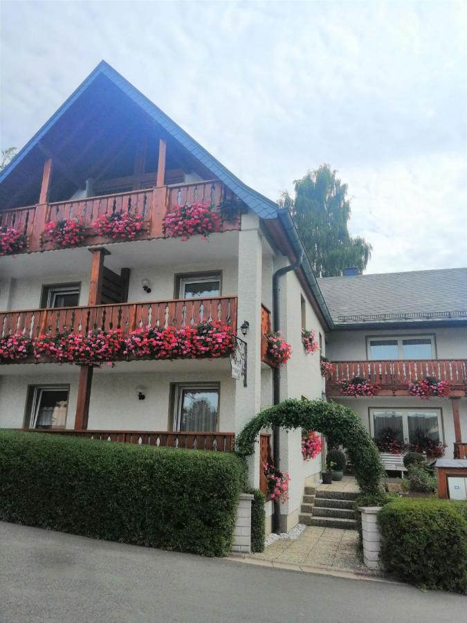 ホテルGastehaus Stumpf バート・シュテーベン エクステリア 写真